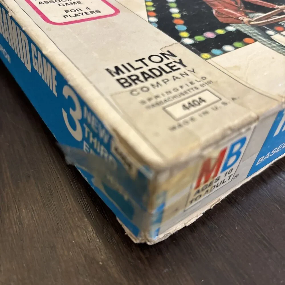 Vintage THE 10,000 Pyramid Game Family Board Game Milton Bradley 1974 No.4404
